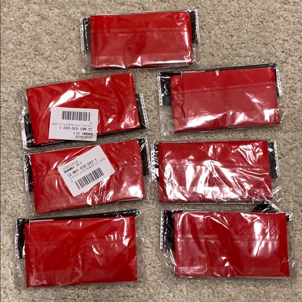7 Red Team Captain Armbands (Elastic & Velcro)
